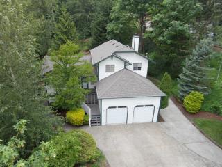 750 55 St, Seattle WA  98105-3623 exterior
