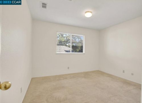 9456 Fairlight Ct, Elk Grove CA  95758-1031 exterior