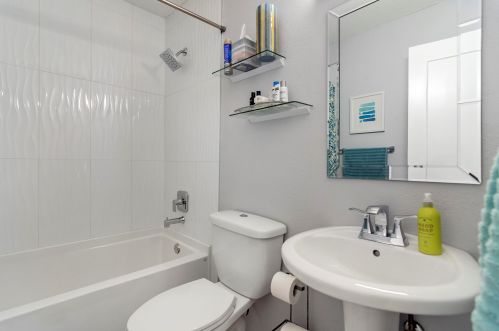 88 9th St, Shalimar FL  32579-1431 exterior