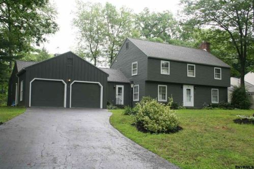 36 Bayberry Rd, Bethlehem Center, NY 12077-3026