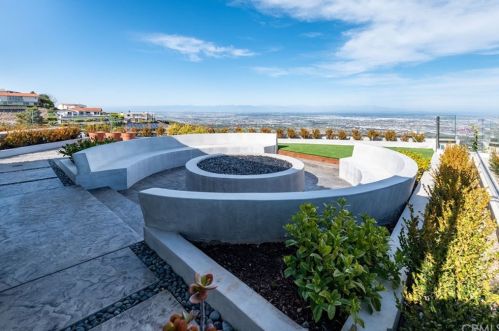 3557 Starline Dr, Rancho Palos Verdes CA  90275-6376 exterior