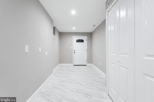 3010 Rosemary Ln, Falls Church VA  22042-1840 exterior