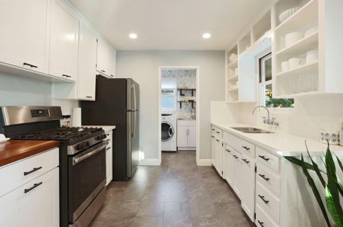 612 Catalina Way, Modesto CA  95350-4213 exterior