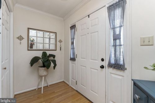 627 Hamilton Ct, Collegeville, PA 19426-2255