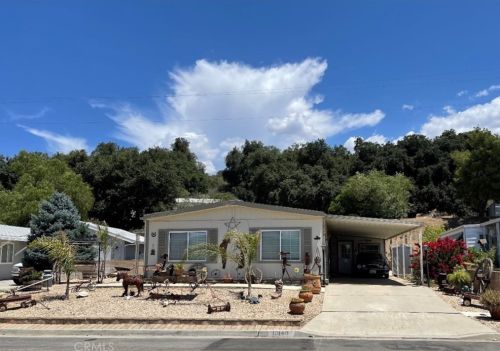 10140 Chisholm Trl, Beaumont CA  92223-5417 exterior