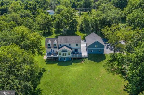 18106 Canby Rd, Leesburg, VA 20175-6916