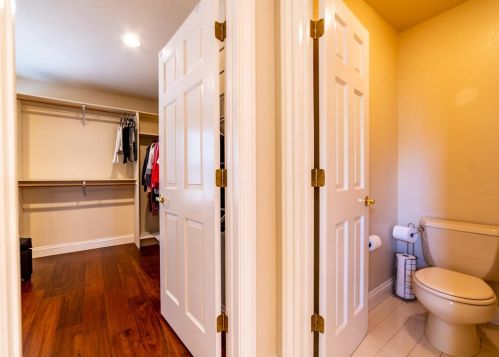 224 American Riv Cyn Dr, Folsom CA 95630-7143 exterior