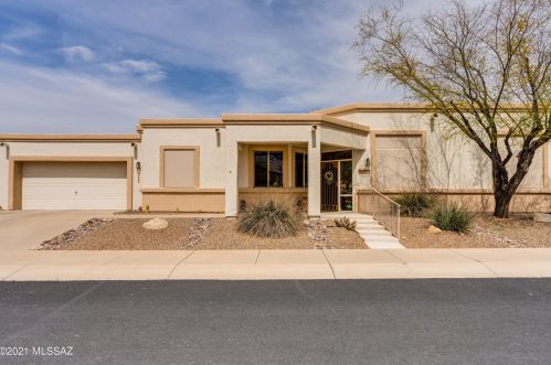 7337 Navigator Ln, Tucson, AZ 85756-9045