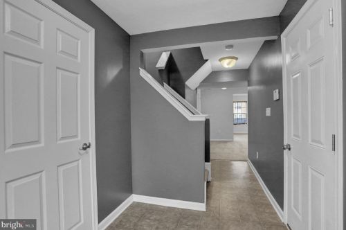 726 Blossom Dr, Hanover PA  17331-2078 exterior