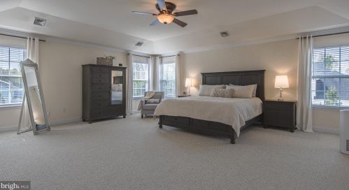 1 Cobalt Ct, Swedesboro NJ  08085-3644 exterior