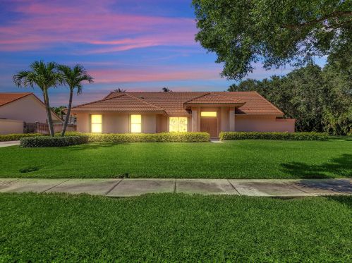 2911 San Remo Way, Delray Beach, FL 33445-7147