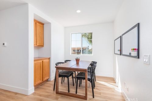 43020 Noble Ct, Temecula CA  92592-4385 exterior