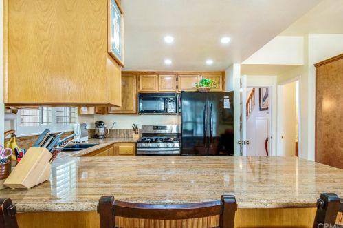 904 Delaware St, Huntington Beach, CA 92648-4306