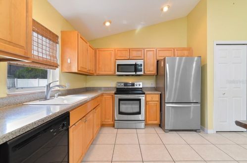 2303 Jessica Ln, Kissimmee FL 34744-6448 exterior