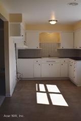 15528 Stone Ave, Seattle WA  98133-5727 exterior