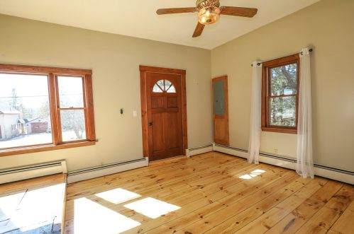 56 Main St, Northwood, NH 03261-3232