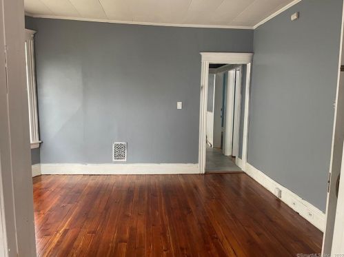 225 Orchard St, Bridgeport CT  06608-1202 exterior