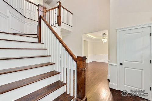 258 Saw Mill River Rd, Hawthorne, NY 10532-1531