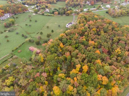 941 Copp Rd, Strasburg VA  22657-3427 exterior