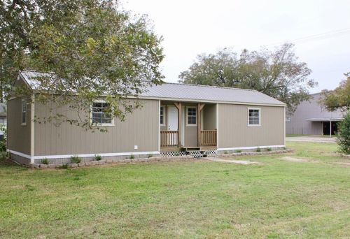145 Davilla St, Bartlett, TX 76511-4204