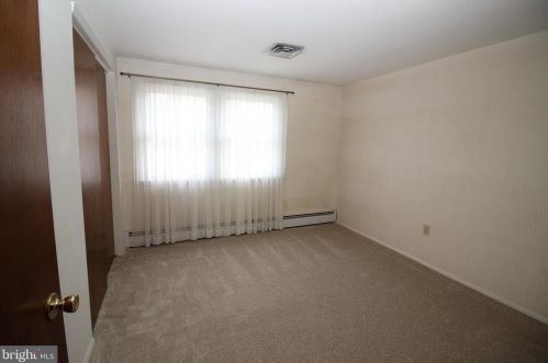 502 6th St, Lansdale PA  19446-2742 exterior