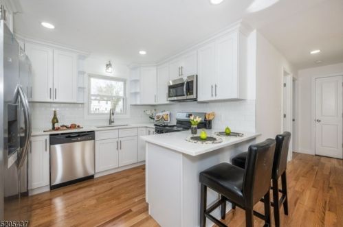 40 Oak St, Lincoln Park NJ  07035-2434 exterior