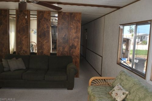 4823 Flamingo Dr, Saint James City FL  33956-2818 exterior