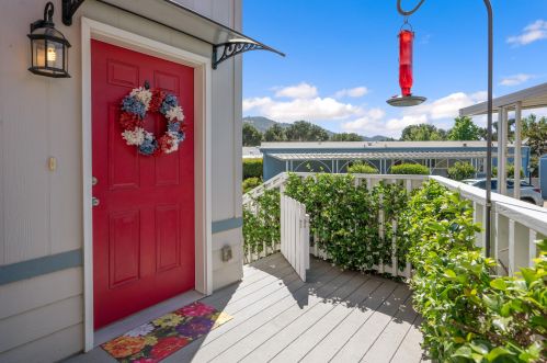 55 Via Del Sol, Solvang, CA 93463-2927