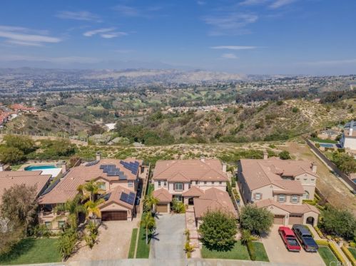 2523 Skytop Ct, Orange CA  92867-6492 exterior