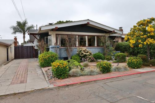 3720 Hawk St, San Diego, CA 92103-2836