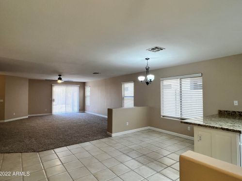 7433 Elwood St, Phoenix AZ  85043-5507 exterior