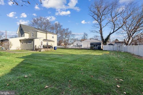528 4th St, Palmyra, NJ 08065-1411