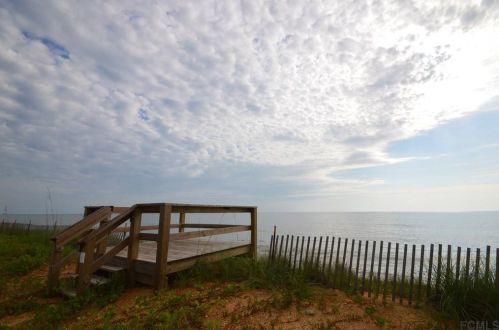 1939 Oceanshore Blvd, Flagler Beach FL  32136-2804 exterior