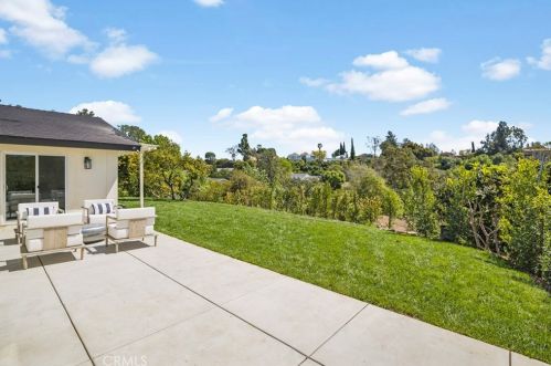 621 Camino Cerrado, South Pasadena CA  91030-4103 exterior