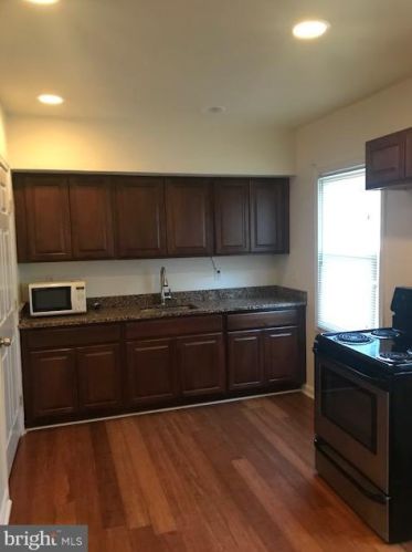 315 Prince Edward St, Fredericksburg VA  22401-6036 exterior