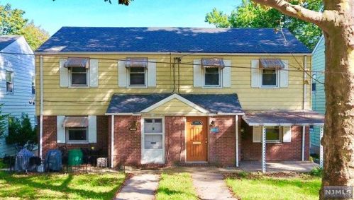 1437 Nelden Rd, Teaneck, NJ 07666-6056