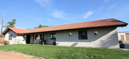 4310 River Rd, Lake Nacimiento, CA 93446-8394