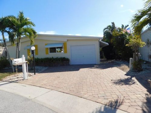 17950 Bryan Ct, Fort Myers Beach, FL 33931-7109