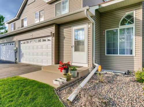 7288 Lea Ct, Lino Lakes, MN 55014-1178