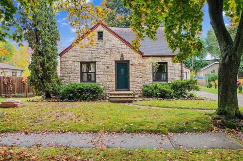 1860 Preble Ave, Green Bay, WI 54302-2937