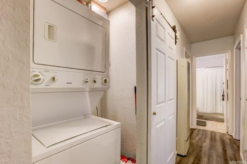 851 Los Angeles Ave, South Lake Tahoe CA  96150-2619 exterior