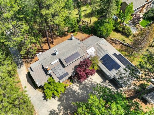 18065 Alexandra Way, Grass Valley CA  95949-7356 exterior