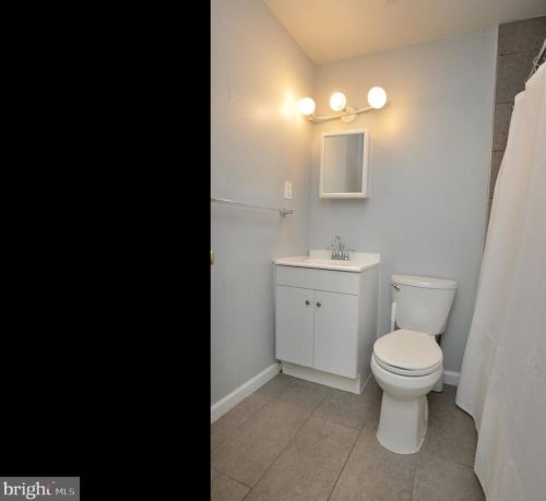 4 Longbow Ct, Erial NJ  08081-1933 exterior