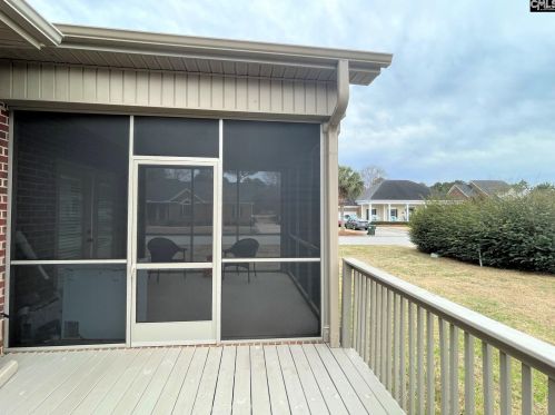 101 Niblick Ct, Cayce-West Columbia SC  29172-2593 exterior