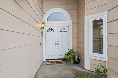 21242 Oakridge Ln, Trabuco Canyon, CA 92679-3305