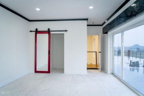 703 Leaning Oak Trl, Richmond TX  77406-4653 exterior