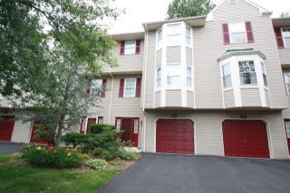 100 Pinehurst Dr, Washington, NJ 07882-1594