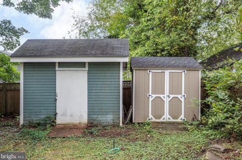 110 Madison Ave, Fredericksburg VA  22405-2527 exterior