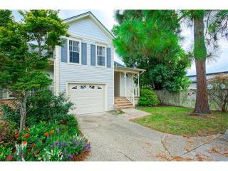804 Audubon Trce, New Orleans, LA 70121-1589
