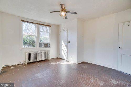 4620 Brk St, Washington DC 20019-4654 exterior